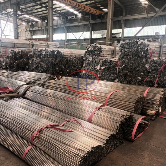 Ống Inox Trang Trí 304